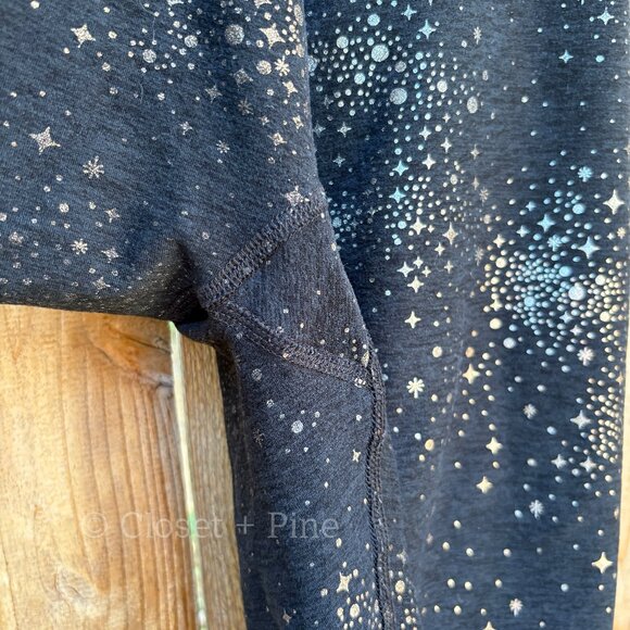 Beyond Yoga Spacedye Foil‎ Galaxy Print High Waisted Midi Leggings Size Medium - Picture 8 of 14